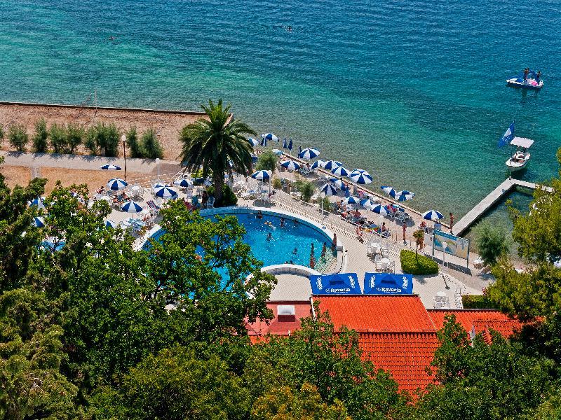 Hotel Osmine Слано Екстериор снимка