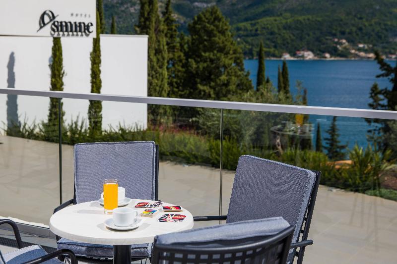 Hotel Osmine Слано Екстериор снимка